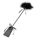 Látigo Pluma Negro
